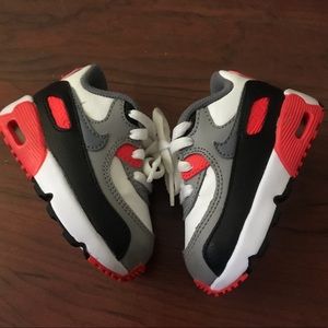 AirMax size 4c